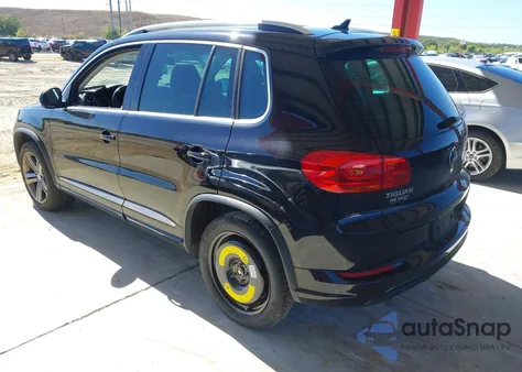 2017 Volkswagen Tiguan 2.0T Sport z USA, uszkodzony, nr VIN WVGUV7AX8HW504579
